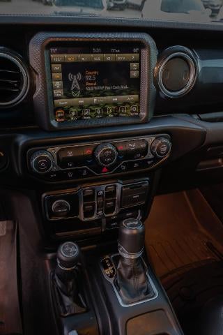 2022 Jeep Wrangler Unlimited Sahara Altitude