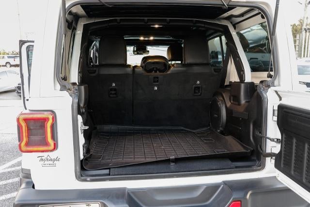 2022 Jeep Wrangler Unlimited Sahara Altitude