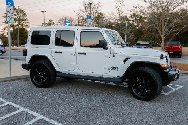 2022 Jeep Wrangler Unlimited Sahara Altitude