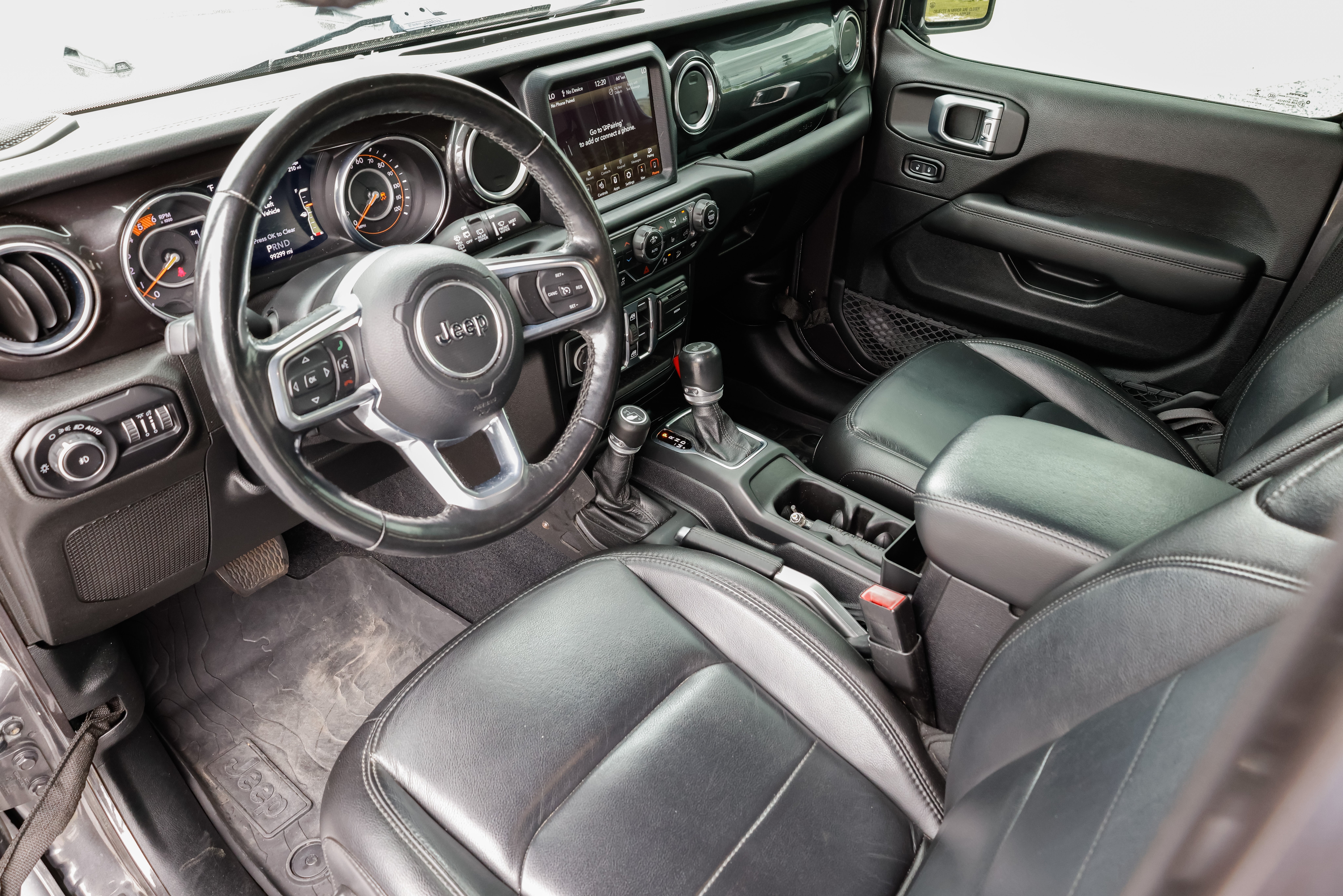 2020 Jeep Wrangler Unlimited Sahara Altitude