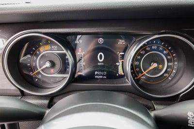 2020 Jeep Wrangler Unlimited Sahara Altitude