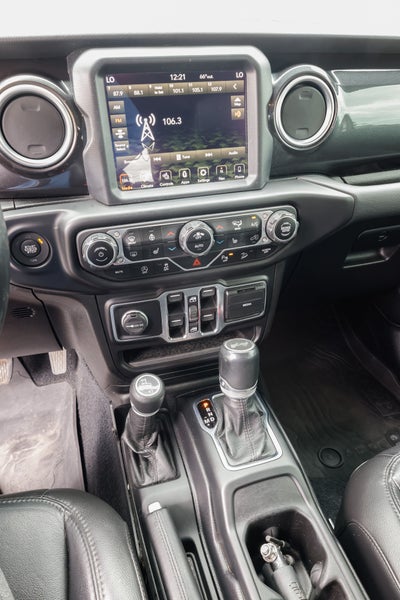 2020 Jeep Wrangler Unlimited Sahara Altitude