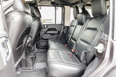 2020 Jeep Wrangler Unlimited Sahara Altitude