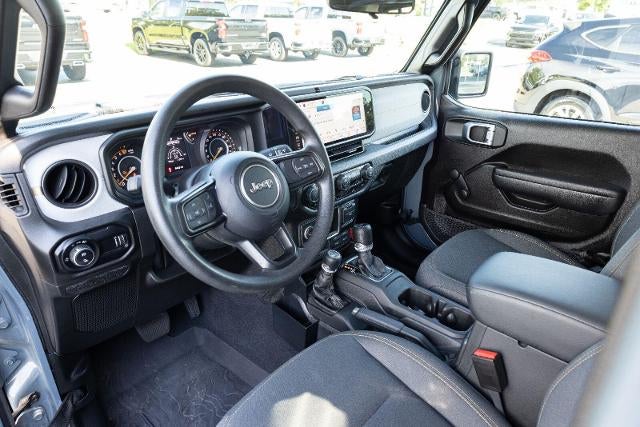 2024 Jeep Gladiator Sport