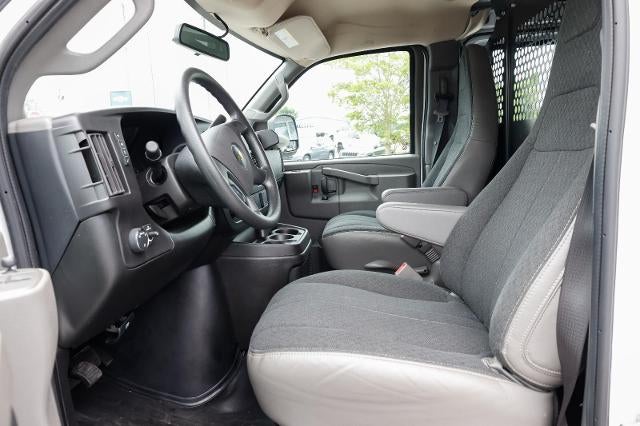 2024 Chevrolet Express Cargo 2500 Base