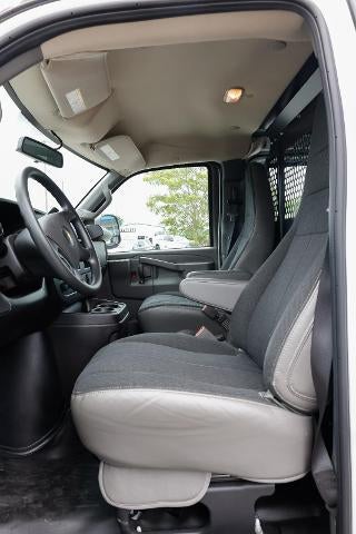 2024 Chevrolet Express Cargo 2500 Base