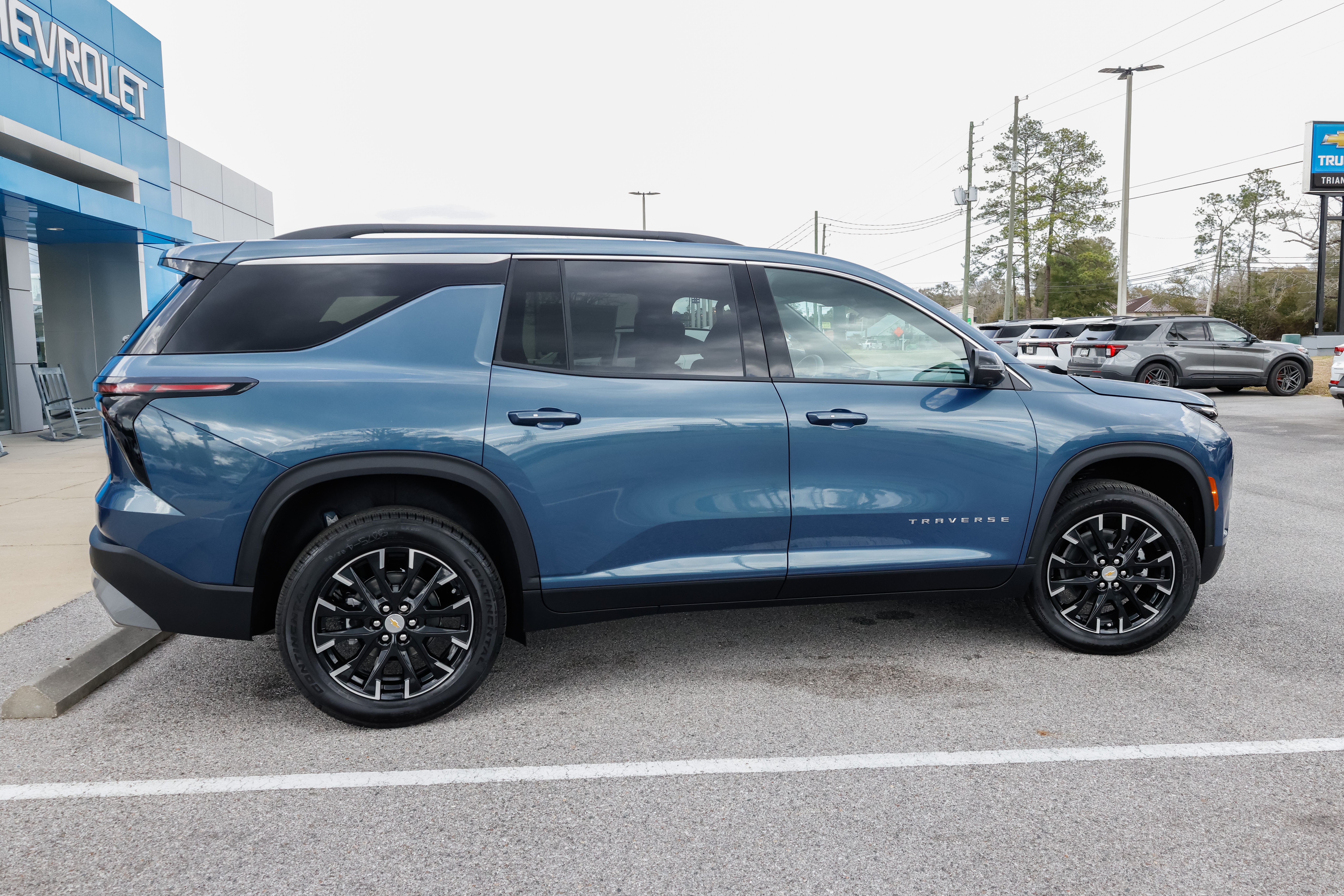 2026 Chevrolet Traverse LT