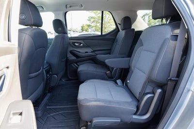 2021 Chevrolet Traverse LT Cloth