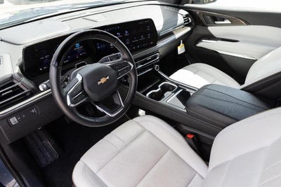 2024 Chevrolet Traverse Premier