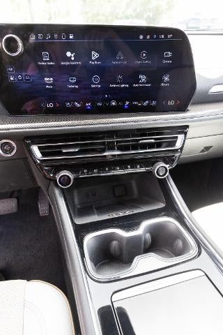 2024 Chevrolet Traverse Premier