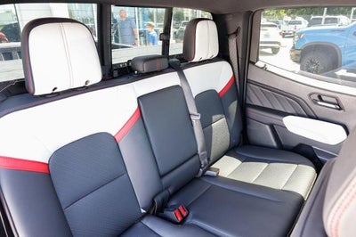 2023 GMC Canyon AT4X
