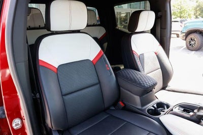 2023 GMC Canyon AT4X
