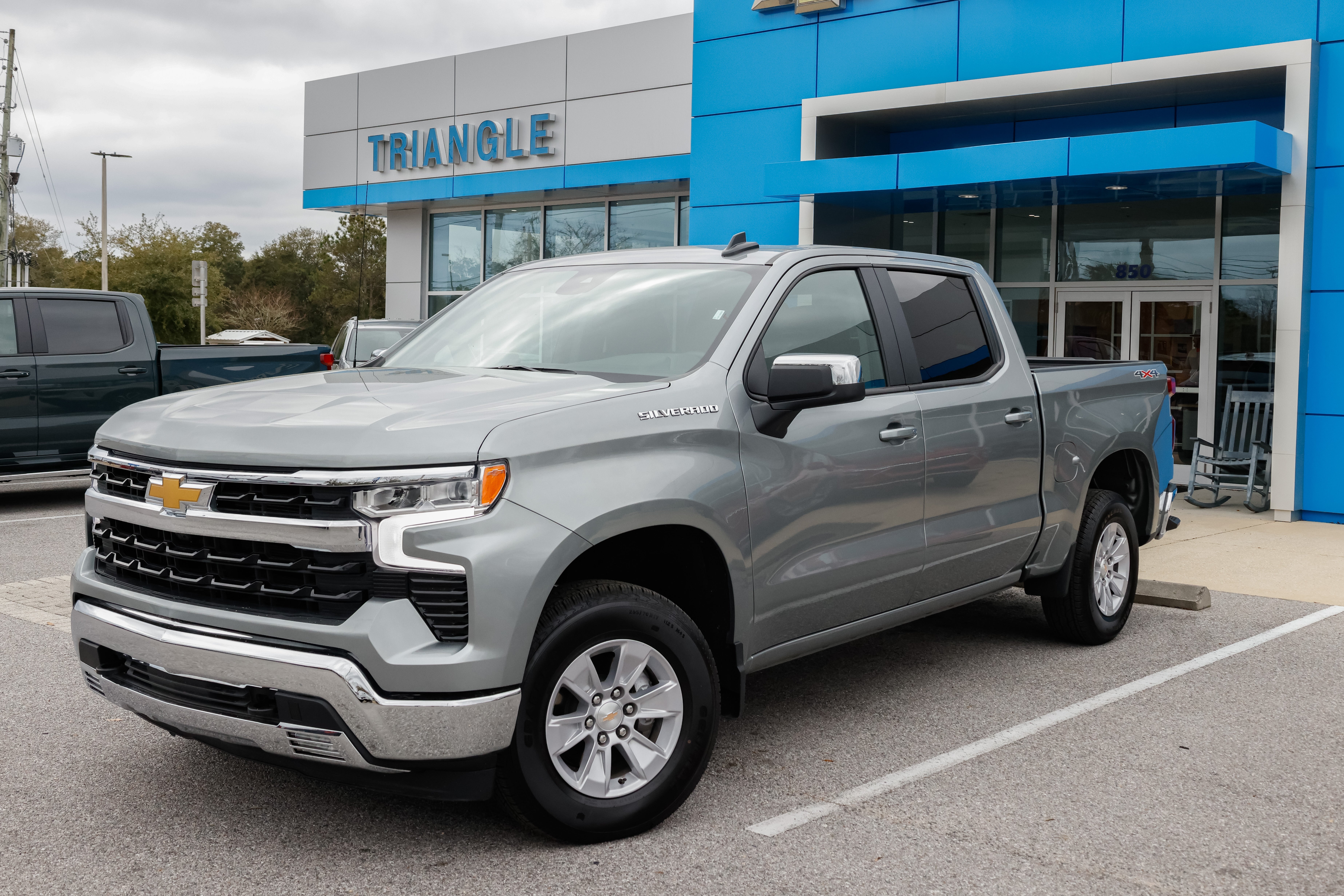 2026 Chevrolet Silverado 1500 LT