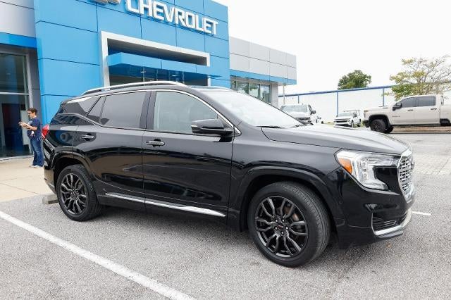 2023 GMC Terrain Denali