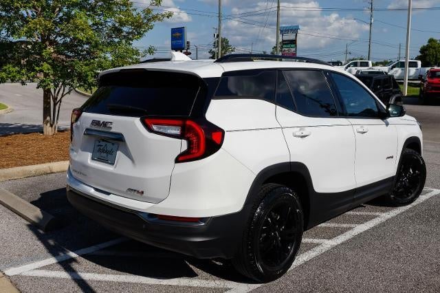 2023 GMC Terrain AT4
