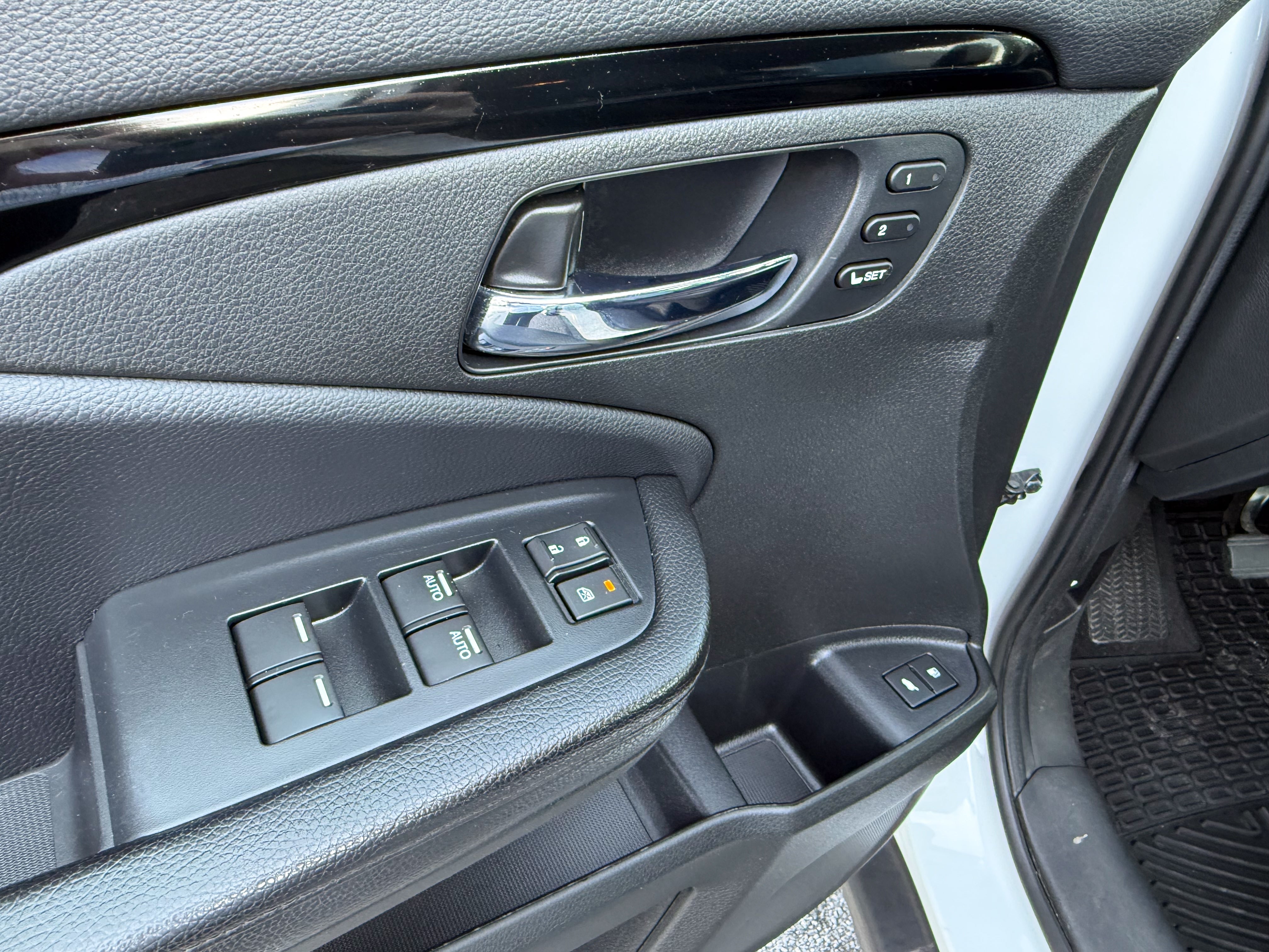 2021 Honda Pilot Touring 8-Passenger