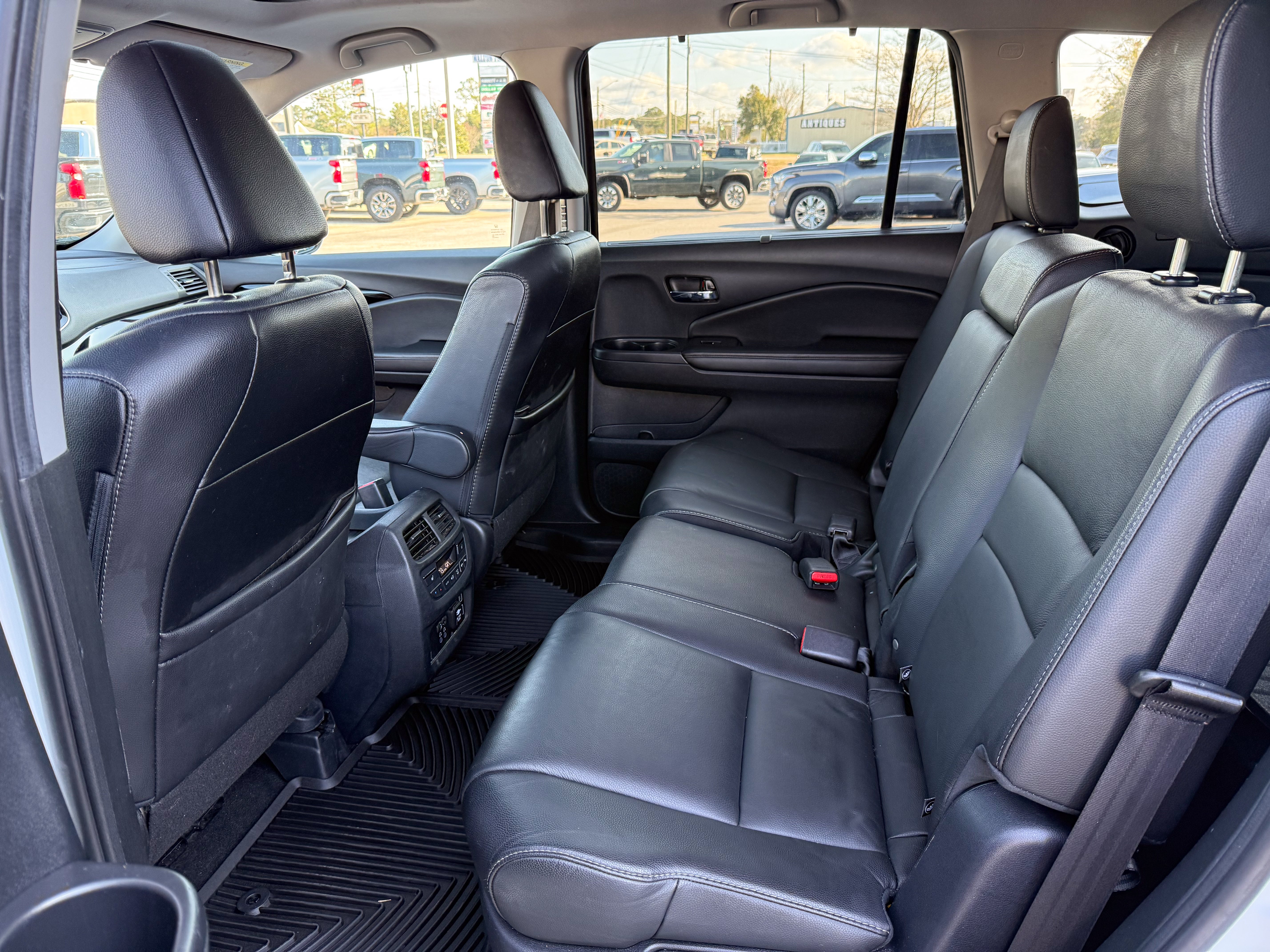 2021 Honda Pilot Touring 8-Passenger
