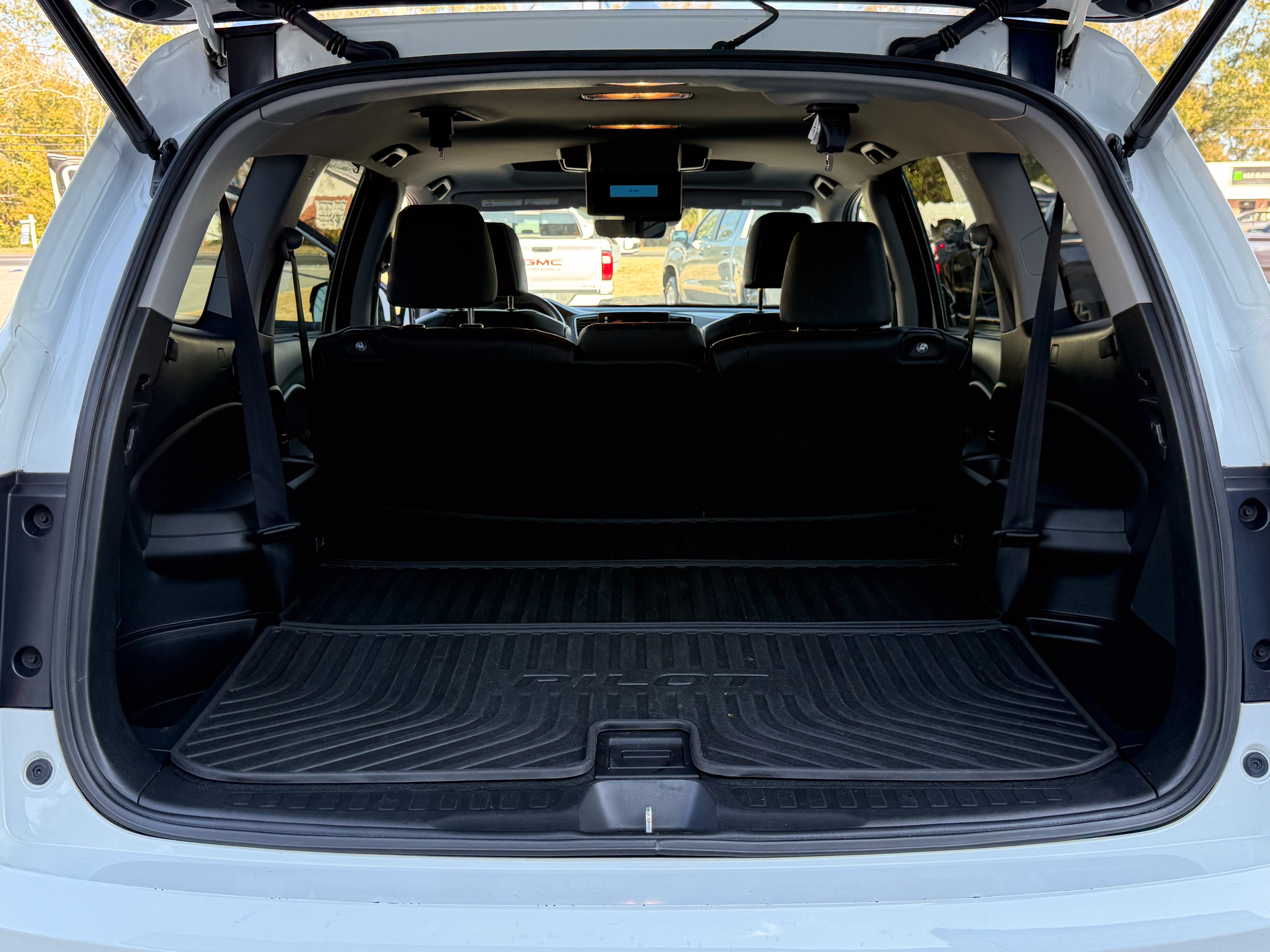 2021 Honda Pilot Touring 8-Passenger