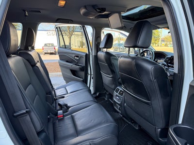 2021 Honda Pilot Touring 8-Passenger