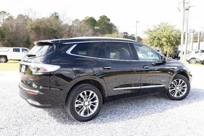 2022 Buick Enclave Avenir