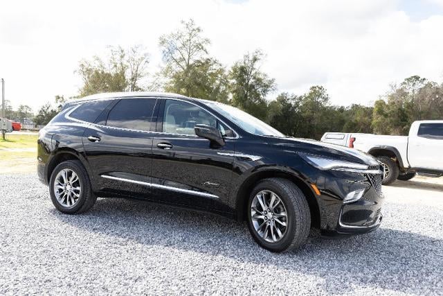 2022 Buick Enclave Avenir