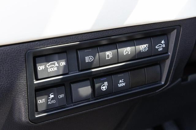 2024 Toyota Sequoia SR5