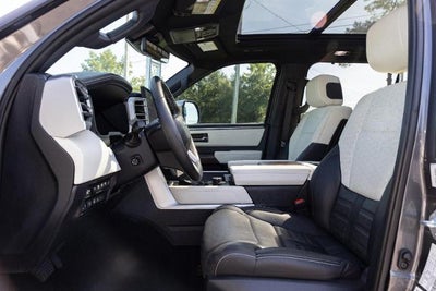 2024 Toyota Sequoia SR5