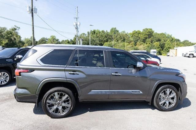 2024 Toyota Sequoia SR5